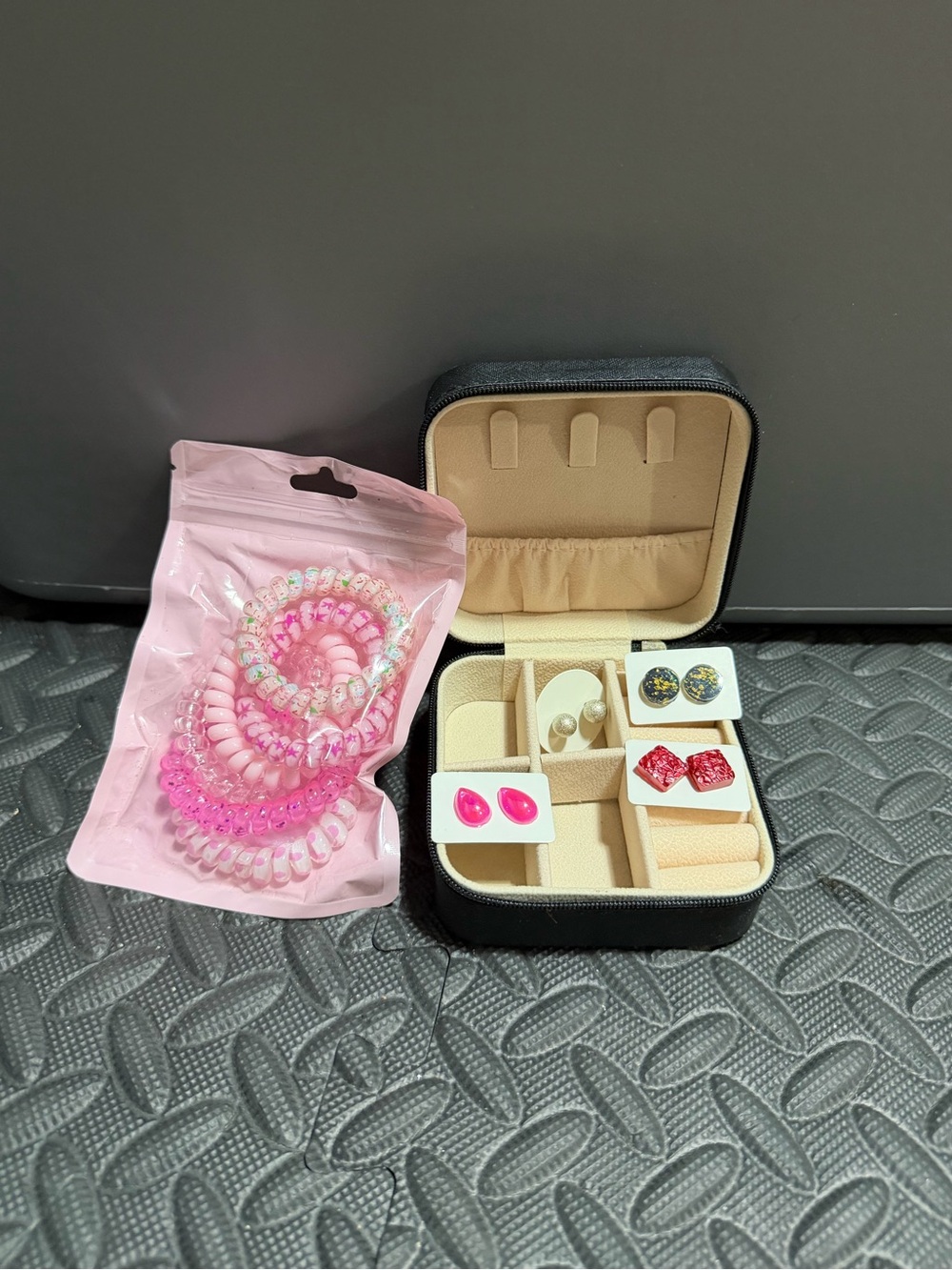 Pink Spiral Hair Ties & Jewelry Travel Case Set